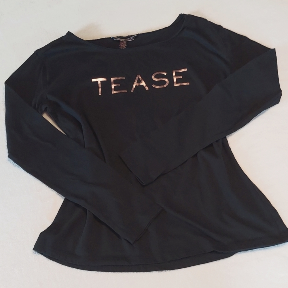 2017 VS TEASE Black & Rose Gold Graphic Longsleeve Sleep Lounge NWOT